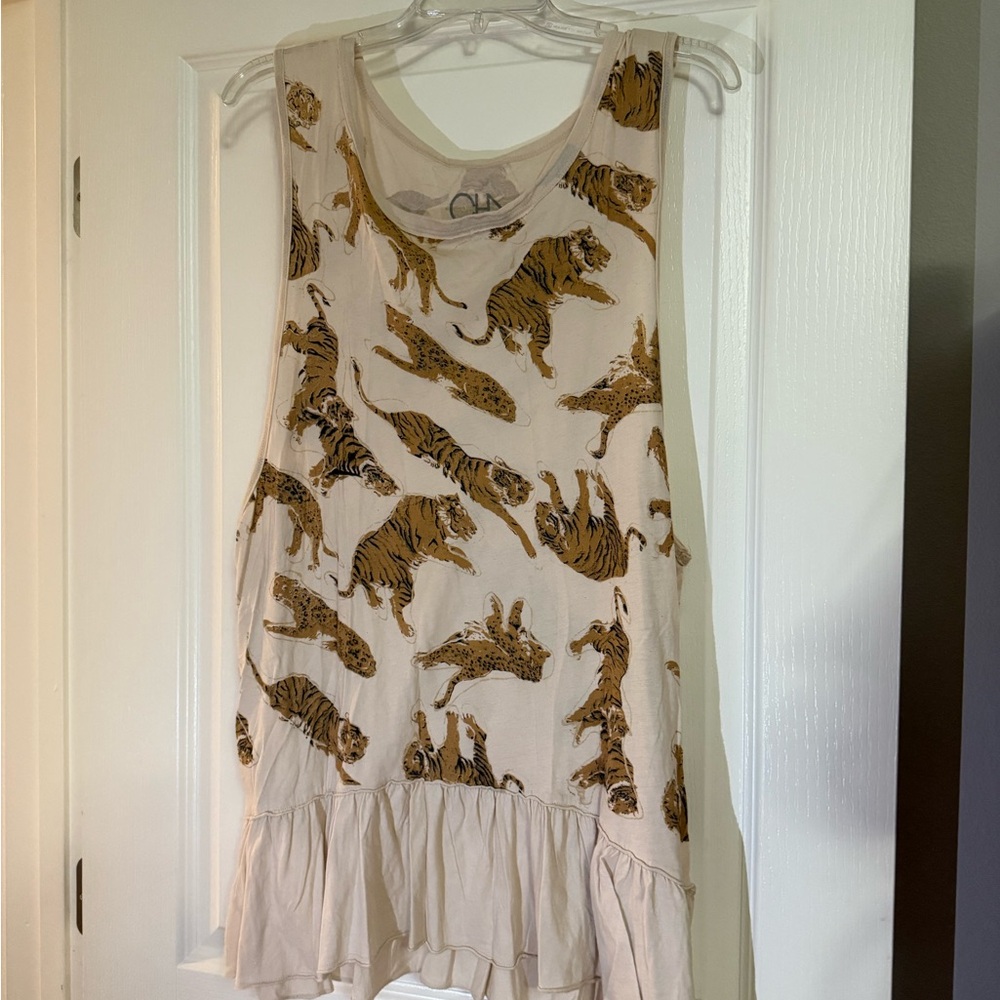 Chaser FP Tiger Print Sleeveless Top
